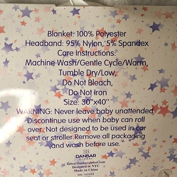 Baby Blanket 30" x 40" and 2 Headwraps Blue Red Strawberries 3-pc Gift Set NWT - Picture 4 of 8